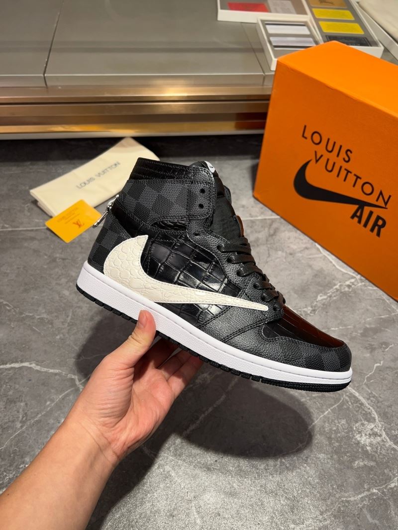 Louis Vuitton Sneakers